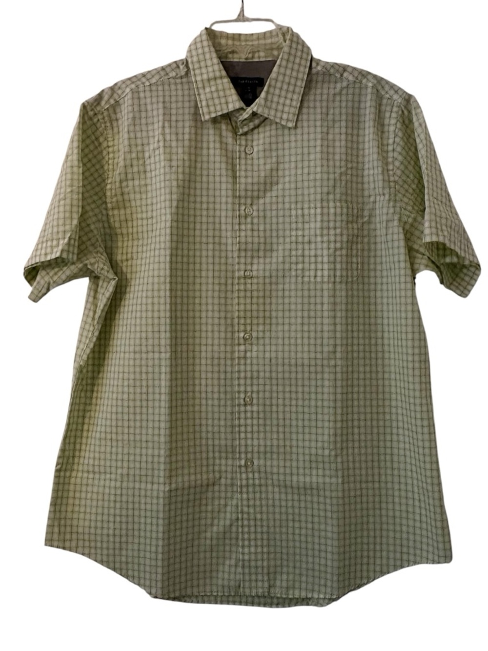 Van Heusen Men’s Large Green & White Plaid Button Down Collared Shirt